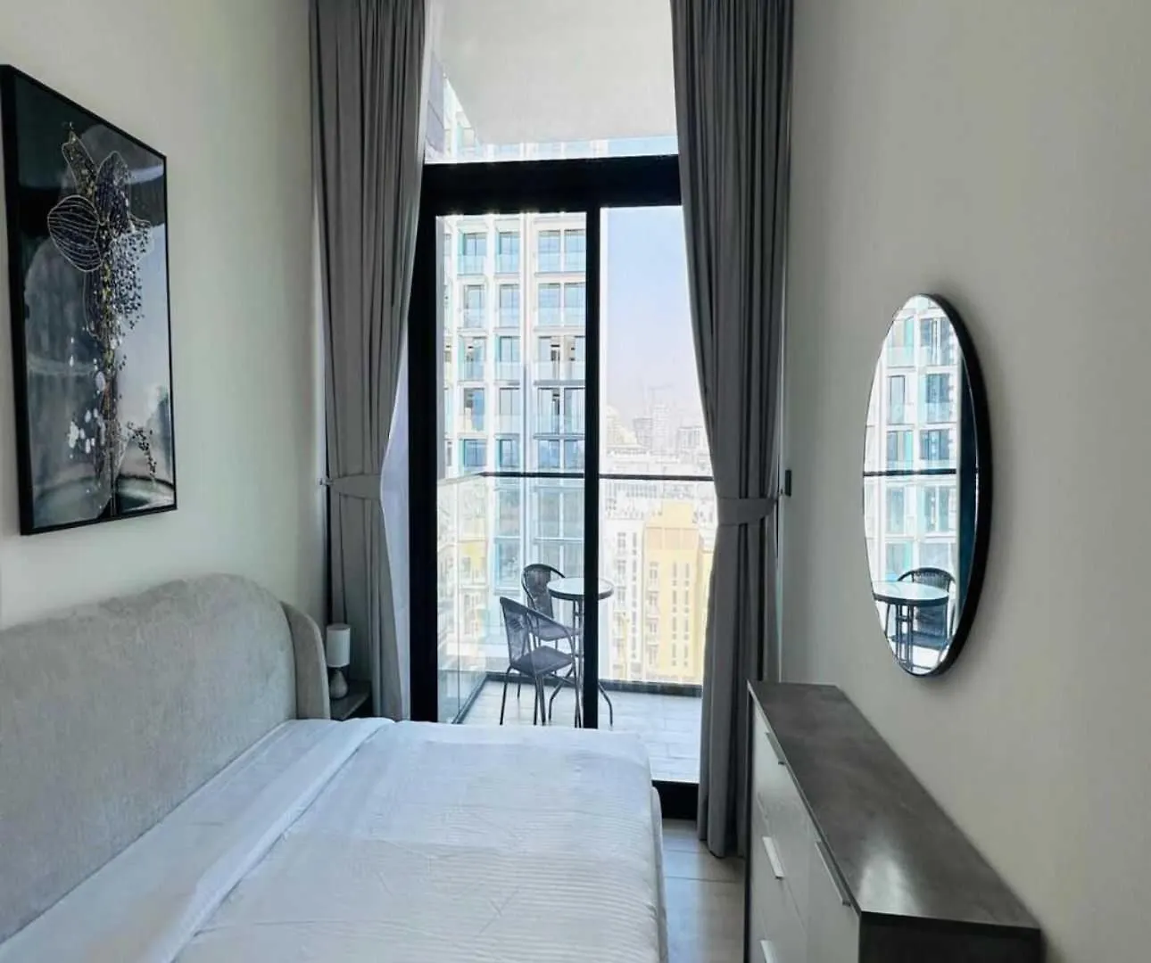 Oyo Home 1407 One Bedroom Apartments Binghatti Emerald Dubai