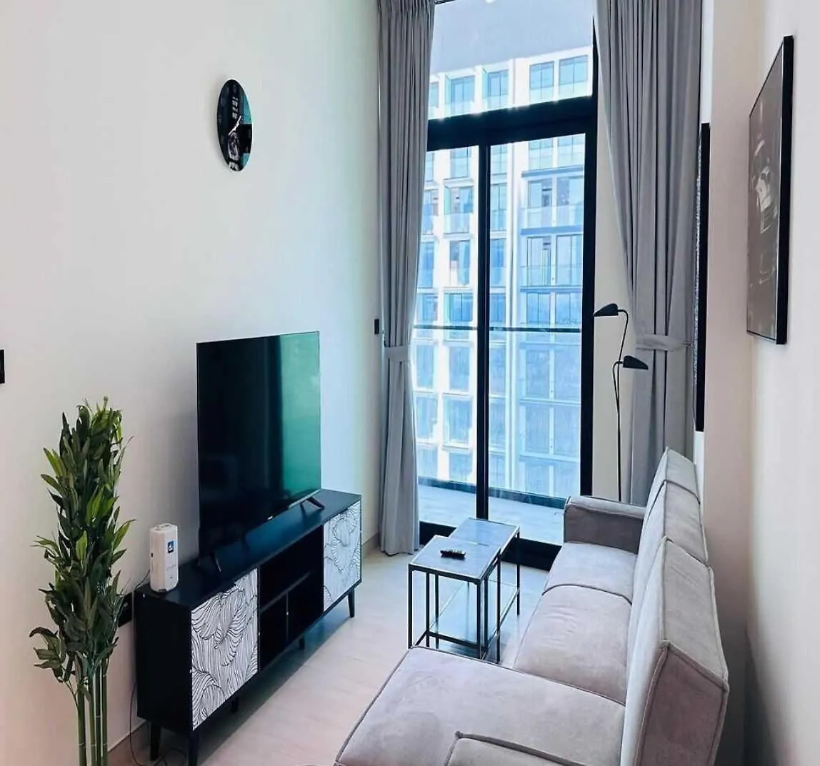 Oyo Home 1407 One Bedroom Apartments Binghatti Emerald Dubai